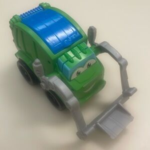 Play-Doh Play Doh Trash Tossin' Rowdy Garbage Truck 2013 Hasbro N